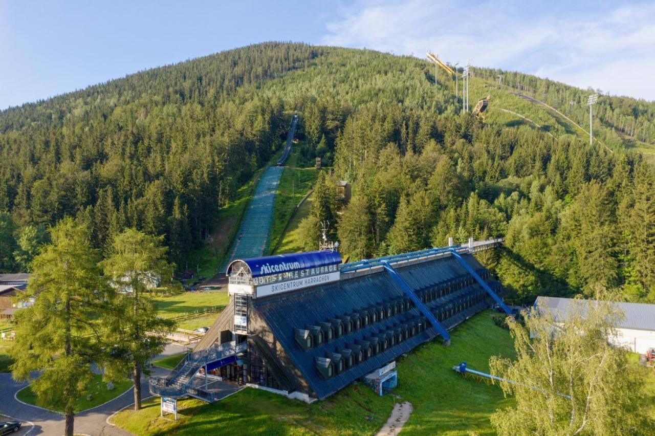 Hotel Skicentrum Harrachov Exteriör bild