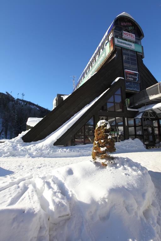 Hotel Skicentrum Harrachov Exteriör bild