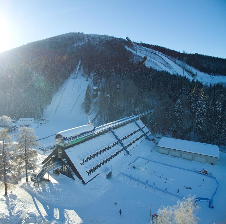 Hotel Skicentrum Harrachov Exteriör bild