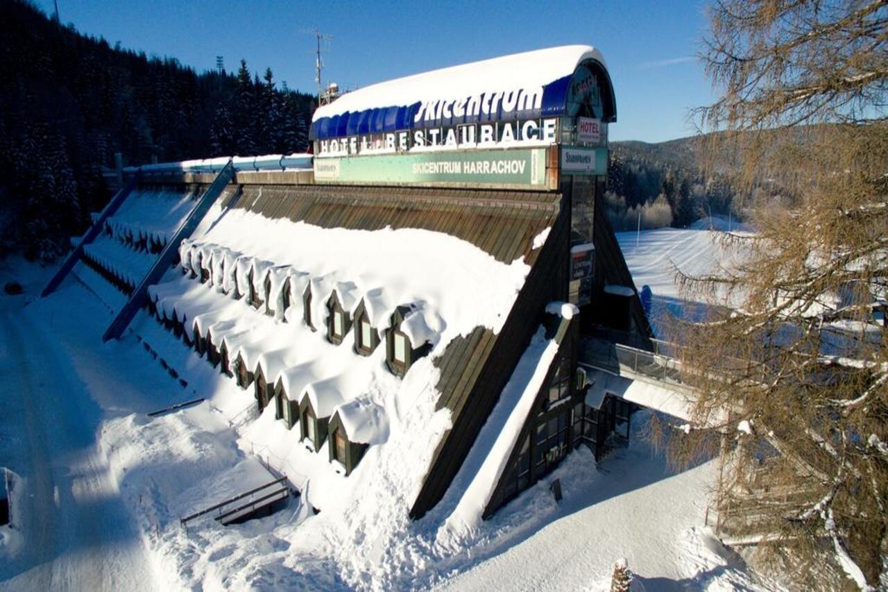 Hotel Skicentrum Harrachov Exteriör bild